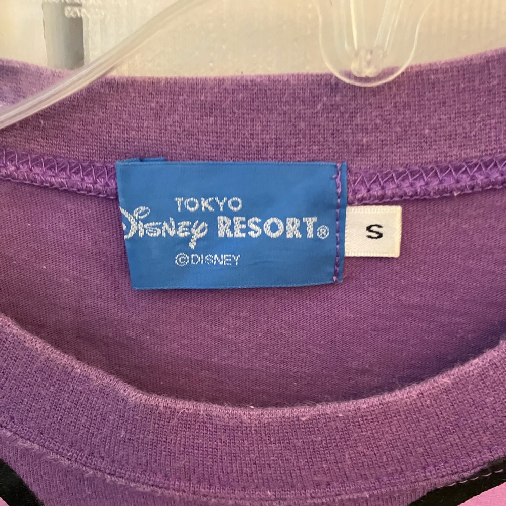Disney Tokyo Resort Daisy Duck Women’s Shirt - Picture 4 of 6